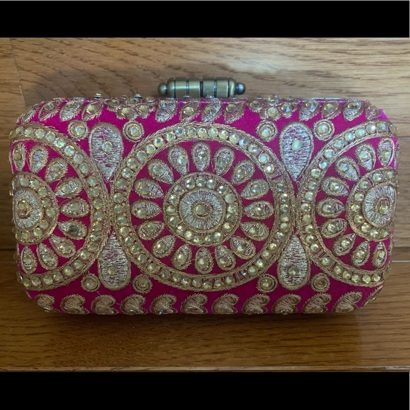 Purse/Clutch - Picture 2 of 9